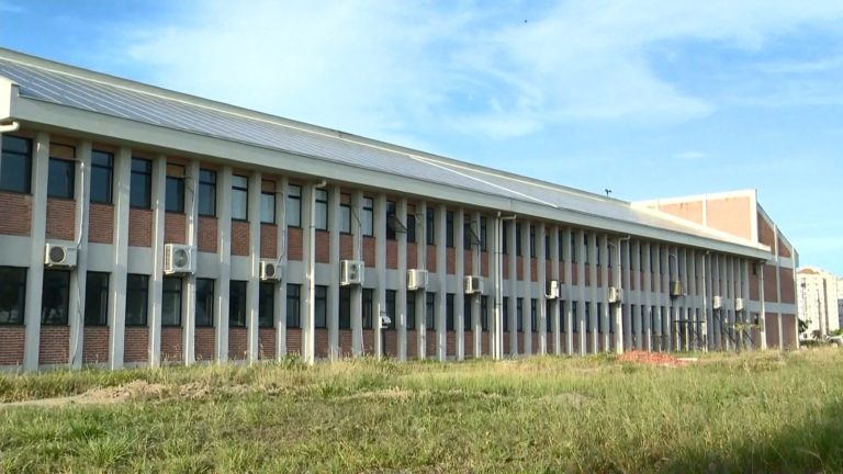 energia solar ifes serra